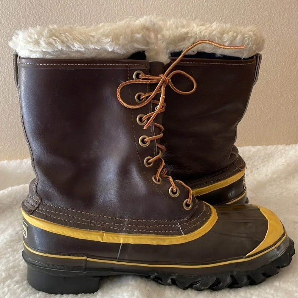 LA Crosse Steel Shank Snow Boots Size 9